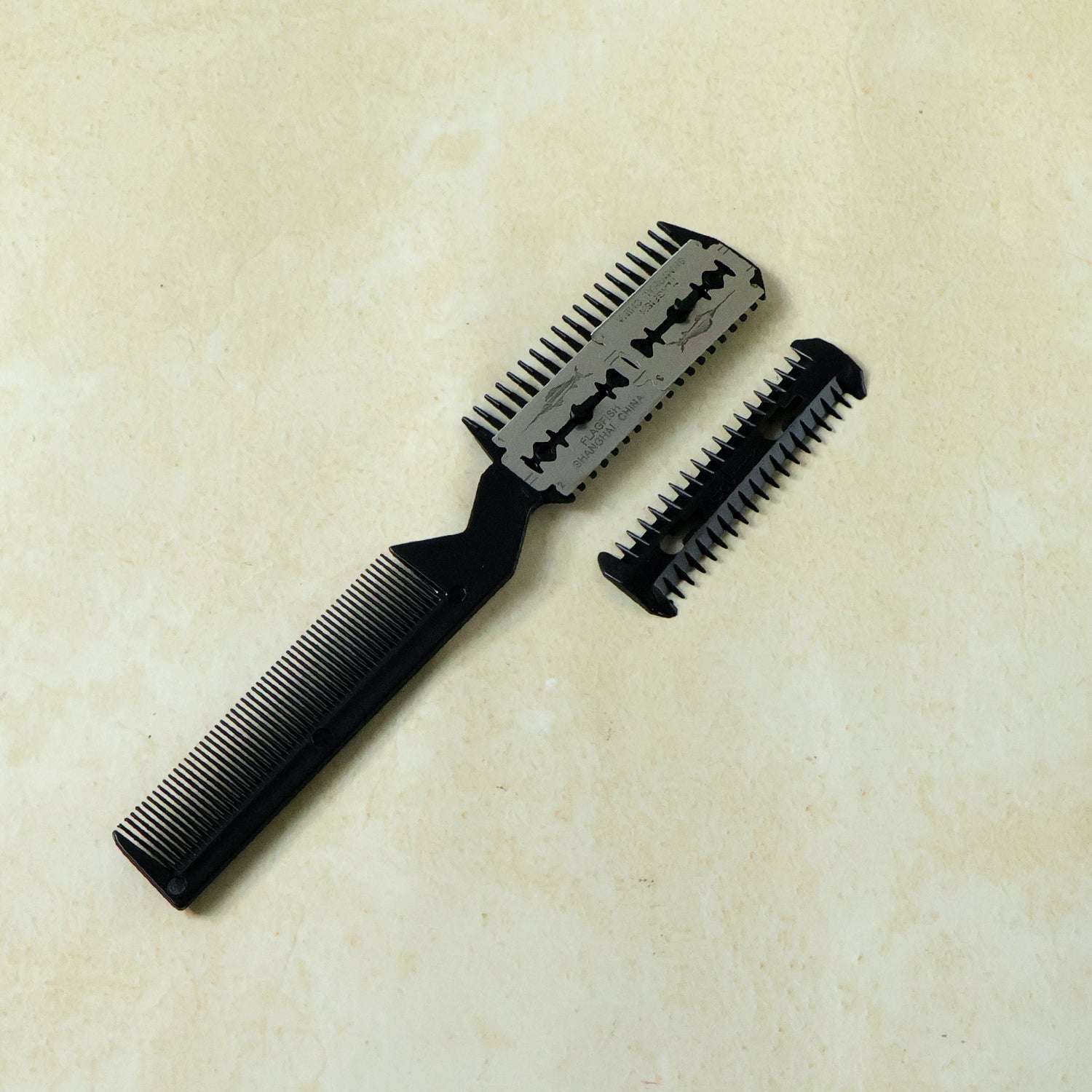2 in 1 Double-Sided Hair Cutting Comb with Razor Blade (1 Pc)